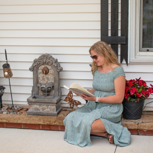 Sunnydaze – fontaine murale extérieure à dos plat en polyrésine enchanteresse Estate