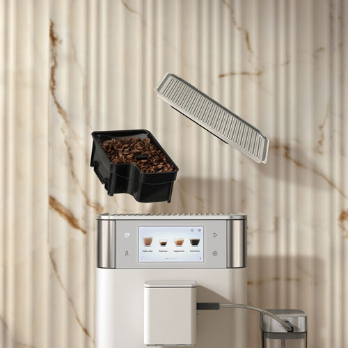 Machine à espresso automatique KES8558 de KitchenAid avec moulin à café et mousseur à lait automatique - Blanc porcelaine