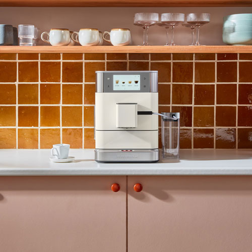 Machine à espresso automatique KES8558 de KitchenAid avec moulin à café et mousseur à lait automatique - Blanc porcelaine