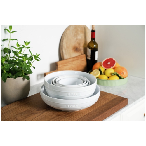 STAUB Ceramique 28 cm Ceramic Round Serving Bowl, White