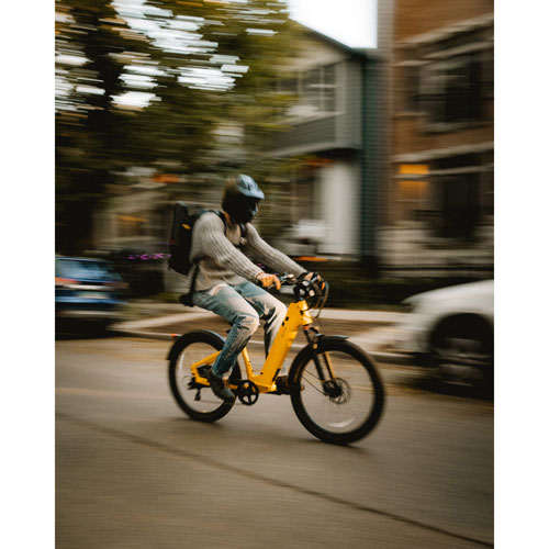 Velotric Discover 1 Step-Through Commuter Electric Bike (500W Motor / 105km Range / 32km/h Top Speed) - Yellow - Exclusive Retail Partner