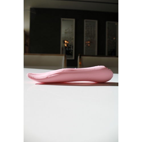 INVIDIA – THE VIBRATING TONGUE