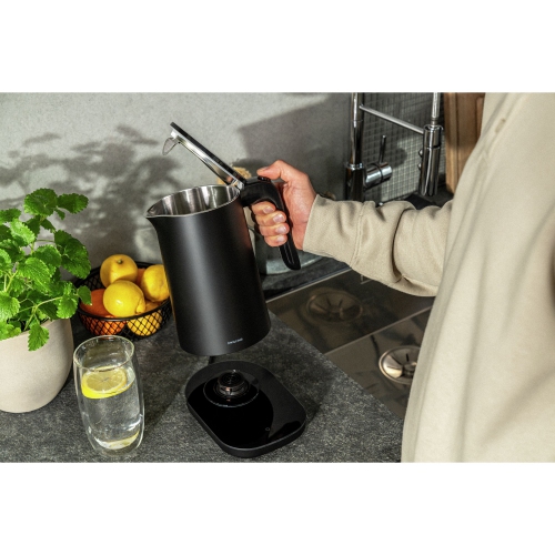 ZWILLING Enfinigy 1 L Electric Kettle Pro - Black