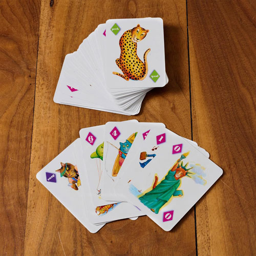 Gamewright Rat-a-Tat Cat Card Game - English
