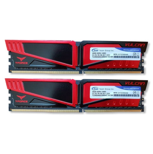 Remis à neuf SDRAM 288 broches DDR4 Go 3000&nbsp;MHz PC4 24000