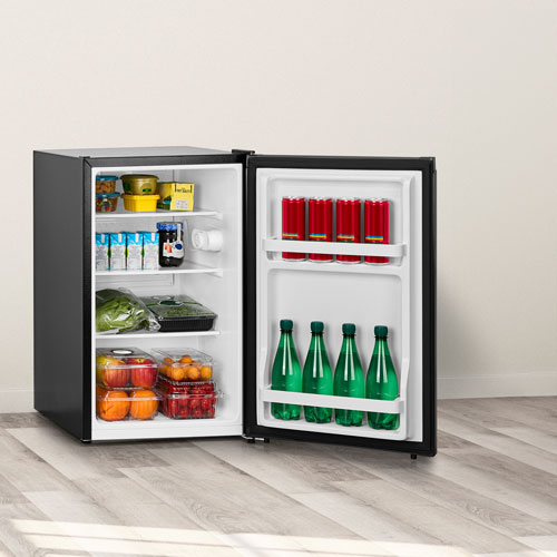 Réfrigérateur de bar compact à porte réversible 2,5 pi³ d'Insignia - Noir - Exclusivité de Best Buy