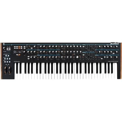Image 1 de 8.. Sommet de novation, synthétiseur polyphonique à 61 touches en deux parties à 16 voix