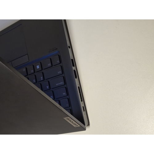Lenovo ThinkPad T14s Gen 2 14" Laptop - Intel Core i7-1165G7 - 16GB RAM - 512GB SSD - Windows 11 Pro - Strom Gray by LENOVO - Refurbished condition - Image 5