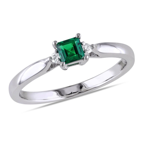 GEM AND HARMONY  1/5 Carat (Ctw) Lab-Created Solitaire Emerald Ring In Sterling In Silver