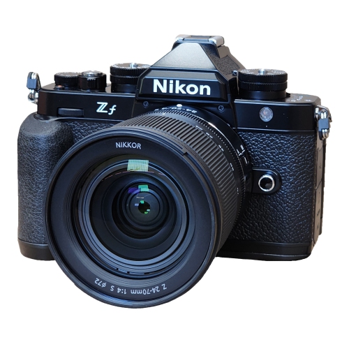 Appareil photo sans miroir ZF de Nikon avec objectif f/4 24-70&nbsp;mm - 1772 Mpx