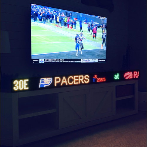 SKYBOX SPORTS NETWORK TITAN 63” Sports and Stock Ticker / 16 Pixels x 6mm 65,000 color LED
