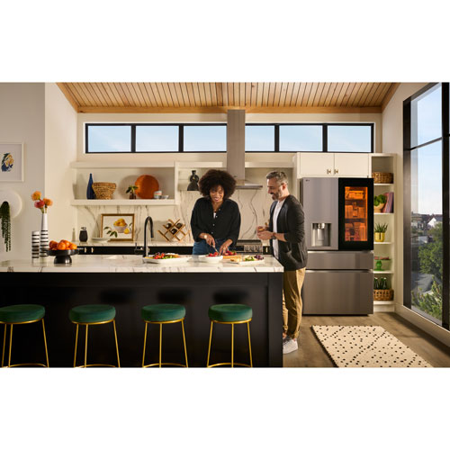 Réfrigérateur à deux portes MAX à profondeur standard 28,6 pi³ 36 po InstaView de LG avec MyColor - Inox