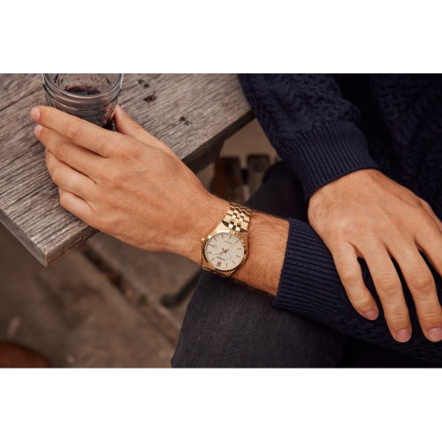 Montre pour hommes Corso Eco-Drive 40 mm de Citizen avec boîtier et bracelet en acier inoxydable doré et cadran champagne