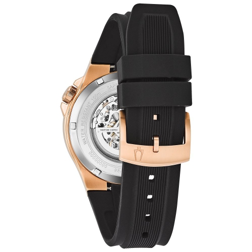 Montre automatique pour hommes Maquina 46&nbsp;mm de Bulova avec boîtier en acier inoxydable rose doré et bracelet en silicone noir avec cadran noir