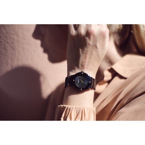 Montre quartz Millennia pour femmes de Bulova 34,5 mm avec boîtier céramique noire et boîtier en inox et bracelet céramique noir avec cadran noir