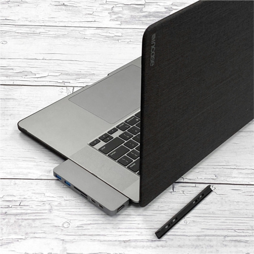 HyperDrive DUO 7-in-2 USB-C Hub - Grey