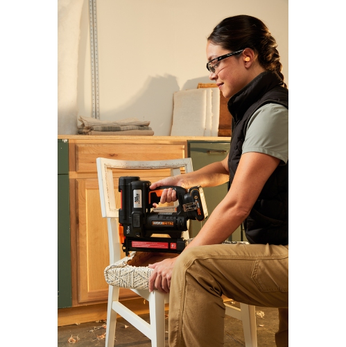 Worx WX844L Nitro 20V 18GA Narrow Crown Stapler-Tool + 2.0AH Battery