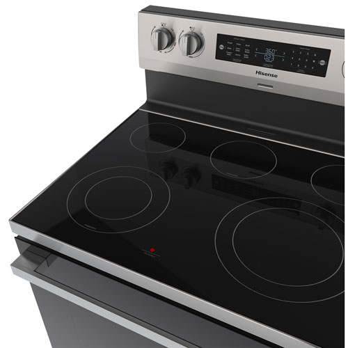 Cuisinière électrique autonome avec convection véritable et friture à l'air 5,8 pi³ 30 po de Hisense - Inox