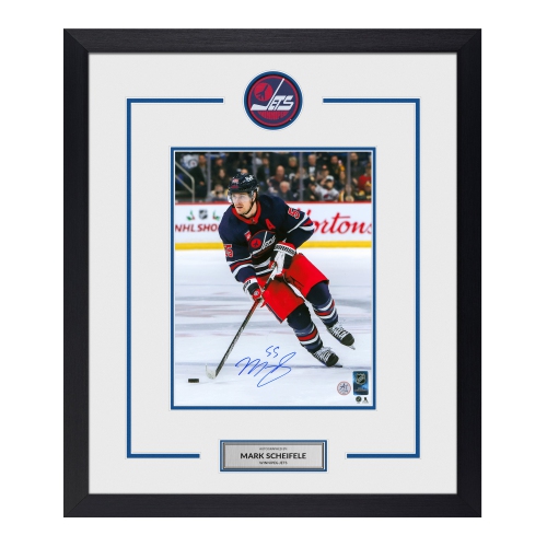 AJ SPORTS  Mark Scheifele Signed Winnipeg Jets Heritage Puck Logo 23X27 Frame