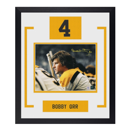 AJ SPORTS  Bobby Orr Autographed Boston Bruins Authentic Number 23X27 Frame