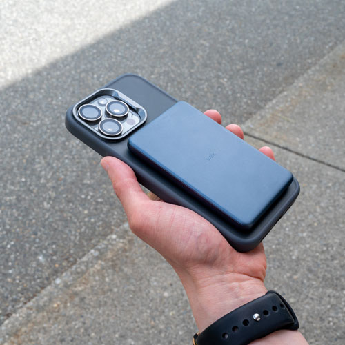 Chargeur portable 20 W 5000 mAh PD Piston Power MagSlim de LOGiiX avec MagSafe - Bleu minuit