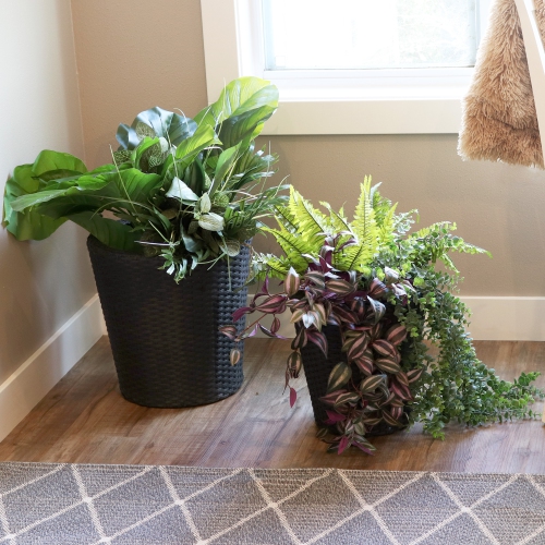 Sunnydaze Polyrattan Indoor Round Planter - Black - 14.5 in, 11.75 in