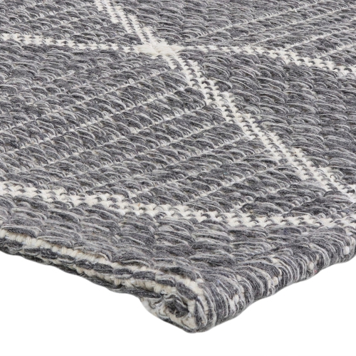 Sunnydaze Lattice Perfection Indoor Area Rug - Charcoal - 5 ft x 7 ft