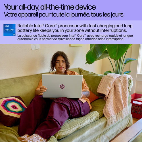 Portable de 15,6 po de HP - Argenté naturel (Core i7 1255U d'Intel/RAM 16 Go/SSD 1 To/Windows 11)