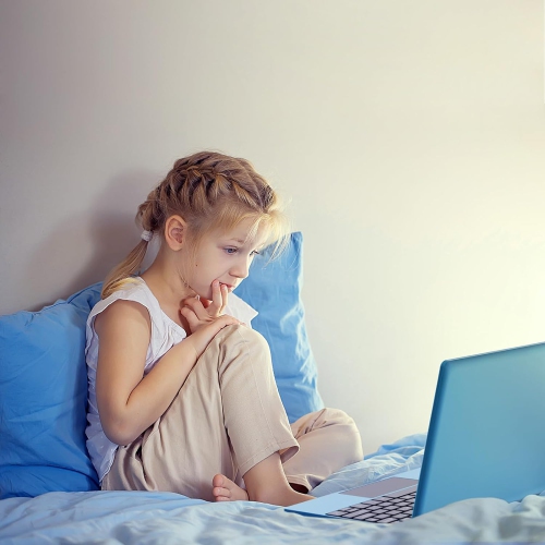 10.1'' Laptop Computer Quad Core Android 12 Mini Netbook 2G RAM+64GB ROM for Kids Adults