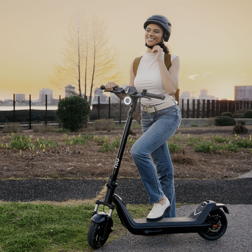 Niu KQi 300P 450W Electric Scooter noir