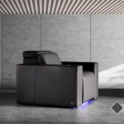 Valencia Barcelona Grand Ultimate Luxury Edition - Encased in our 100% premium traditional Italian leather front to back. -