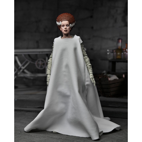 Universal Monsters - Ultimate Bride of Frankenstein 7-inch Scale Action Figure NECA 04820