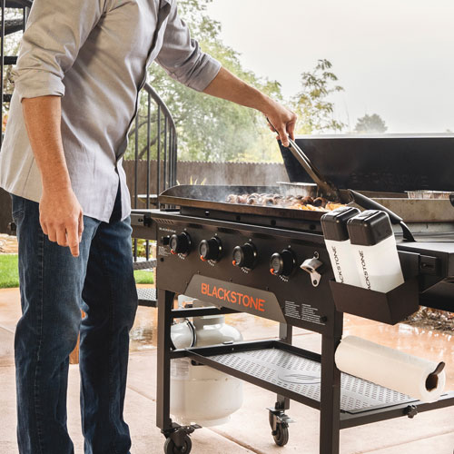 Blackstone Omnivore 2212 38000 BTU Propane Griddle Cooking Station with Hard Cover