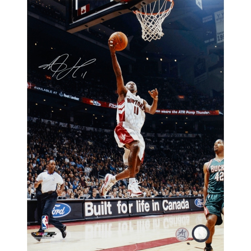 Photo de 11 x 14 signée par TJ Ford des Raptors Life in Canada