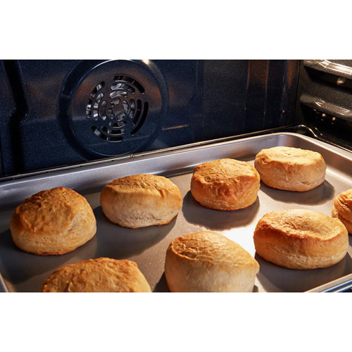 Cuisinière électrique à 5 éléments avec convection véritable et friture à l'air chaud 5,3 pi³ 30 po de Maytag - Acier inoxydable