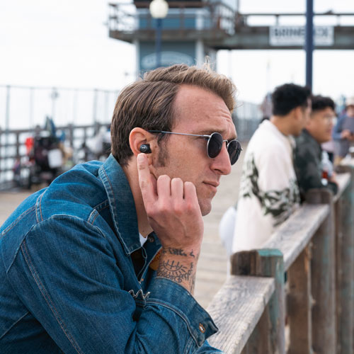 Écouteurs boutons 100 % sans fil à suppression active du bruit JBuds ANC 3 de JLab - Noir