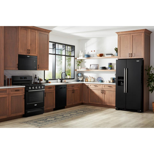 Cuisinière au gaz autonome de 30 po avec 5 brûleurs et four de 5 pi³ avec ventilateur à convection et friture à air chaud de Maytag - Noir