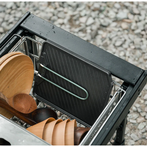 Poêle à frire antiadhésive en aluminium et en poly Oil pour les steaks et les apiculs