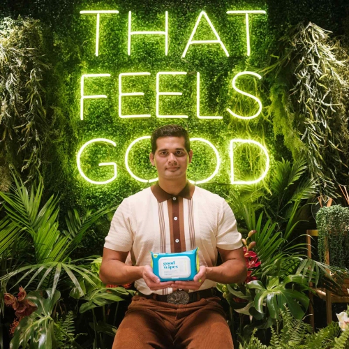 Goodwipes Flushable Wet Wipes, Cedar Scent, 60 Wipe Pack, 1 Count, For Men