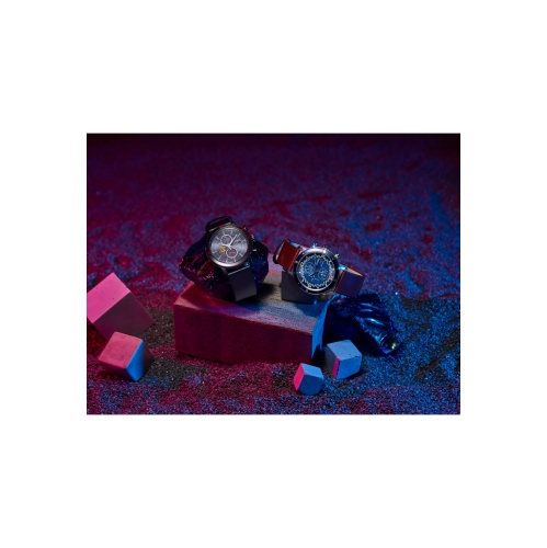 Montre pour hommes Luke Skywalker japonaise Eco-Drive 44 mm boîtier inox argenté bracelet cuir bleu avec cadran bleu de Star Wars