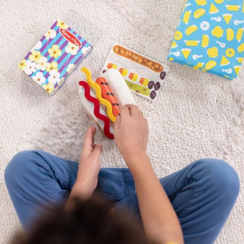 What�s for Lunch?� Surprise Meal Play Food Set