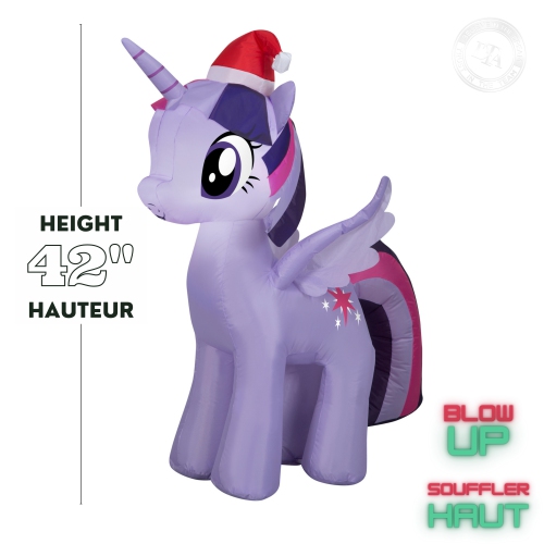 Jouet gonflable Christmas My Little Pony de GEMMY INDUSTRIES Airblown MD - Twilight Sparkle avec chapeau de père Noël SM MC et © 2024 Hasbro.