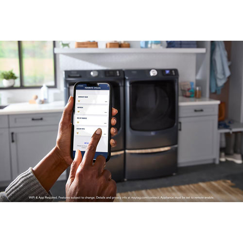 Laveuse à vapeur à chargement frontal haute efficacité 5,8 pi³ Pet Pro de Maytag - Noir volcan