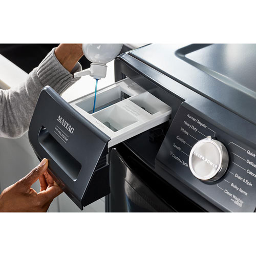 Laveuse à vapeur à chargement frontal haute efficacité 5,8 pi³ Pet Pro de Maytag - Acier minuit