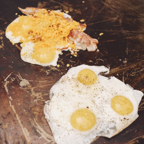 Razor 34.5" 3-Burner Portable Tabletop Griddle for Backyard Cooking and Camping