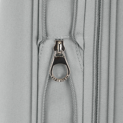 Valise de cabine souple moyenne à roulettes pivotantes doubles Siena de Bugatti - Vert