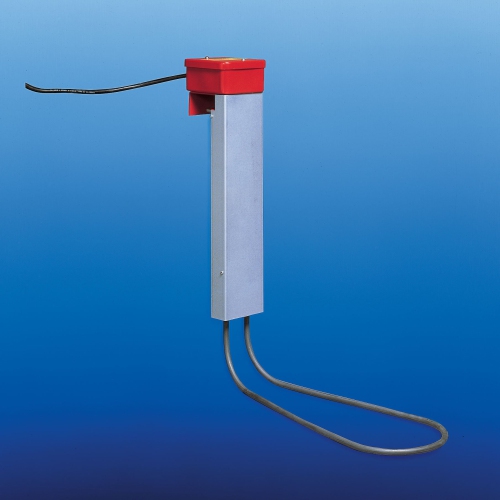 API 1500&nbsp;W – Chaufferette à réservoir d’eau en métal Livestock Tankside