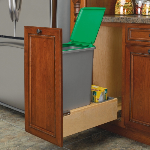50&nbsp;qt de poubelle rétractable Rev-A-Shelf. Avec fermeture en douceur, 4WCBM-1550DM-1