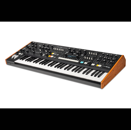 Image 4 de 4.. Synthétiseur analogique polyphonique à 8 voix de Moog Muse