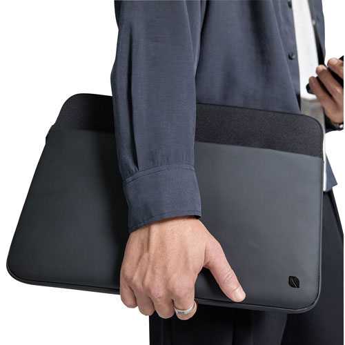 Housse A.R.C. d'Incase pour portable de 16 po - Noir